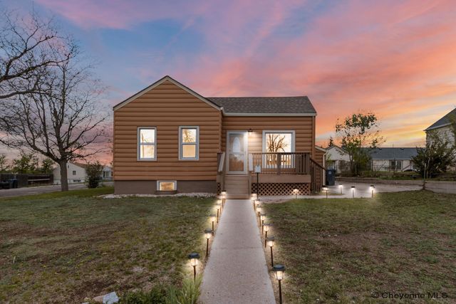 1400 E 18TH ST, Cheyenne, WY 82001
