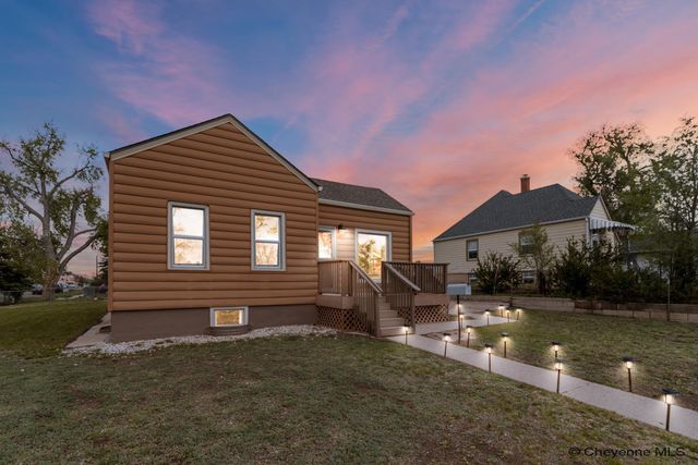 1400 E 18TH ST, Cheyenne, WY 82001