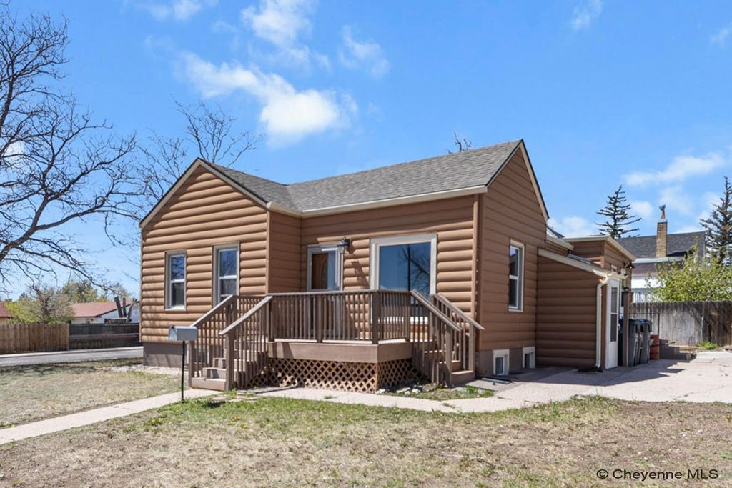 1400 E 18TH ST, Cheyenne, WY 82001