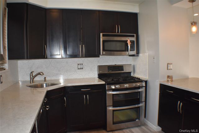 225-28 88 Avenue Unit 37-7-Lower Level, Queens Village, NY 11427