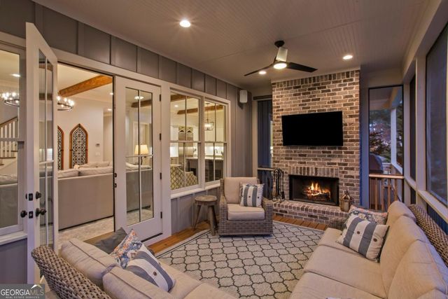 590 Ridgewater Drive, Marietta, GA 30068