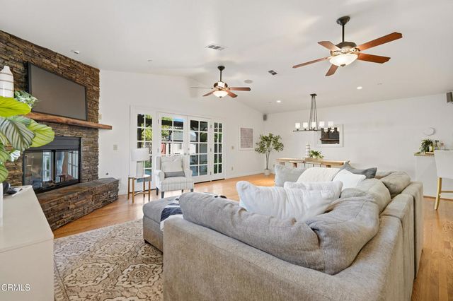 442 Crestview Place, Monrovia, CA 91016