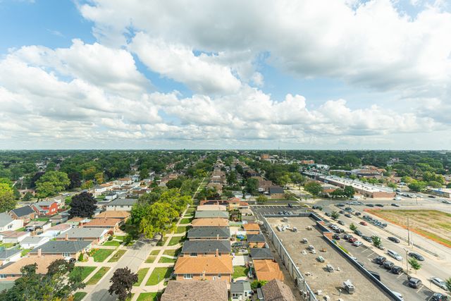 7234 W North Avenue 1608, Elmwood Park, IL 60707