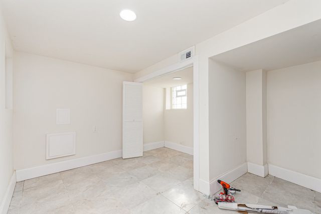 1250 N Monitor Avenue, Chicago, IL 60651