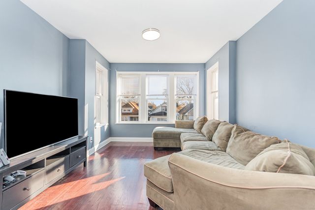 1250 N Monitor Avenue, Chicago, IL 60651