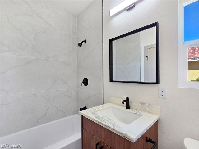 3824 Mount Charleston, Pahrump, NV 89048