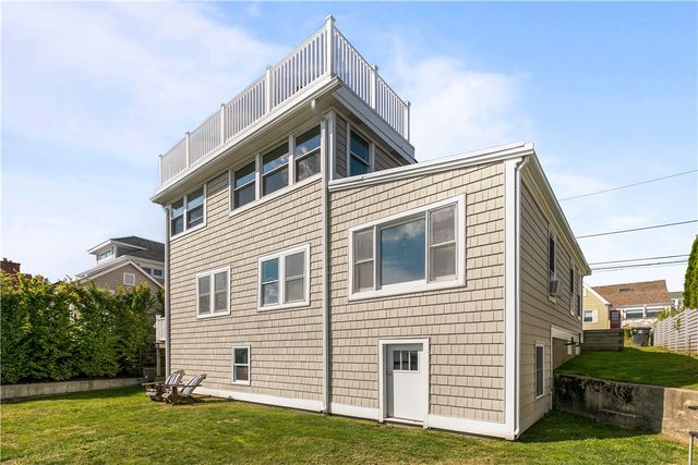 38 Aquidneck Avenue 2, Portsmouth, RI 02871