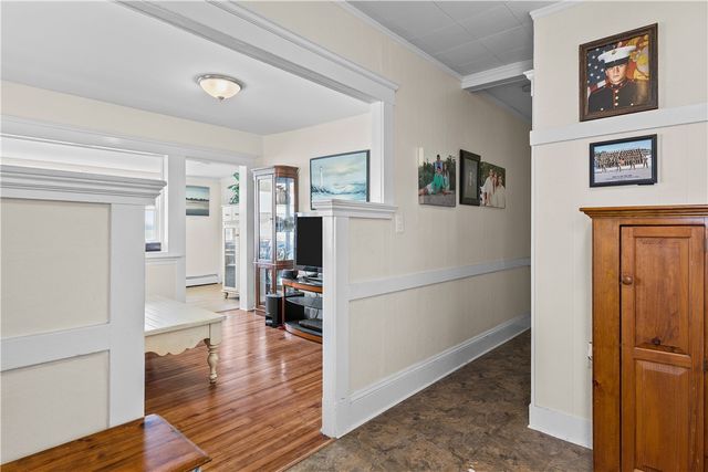 38 Aquidneck Avenue 2, Portsmouth, RI 02871