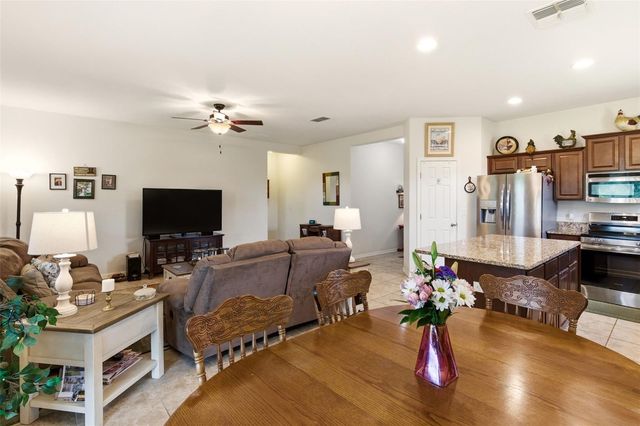 133 LAKESHORE DRIVE, Davenport, FL 33837