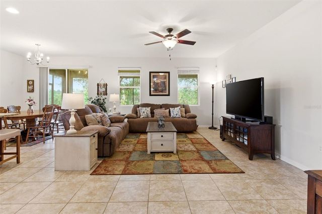 133 LAKESHORE DRIVE, Davenport, FL 33837
