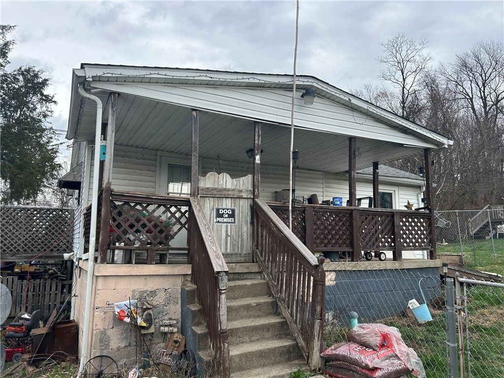 108 Chalfant St, Dunbar Twp, PA 15486