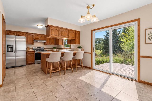 N5454 Crystal Springs DRIVE, Fredonia, WI 53021