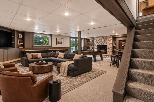 N5454 Crystal Springs DRIVE, Fredonia, WI 53021