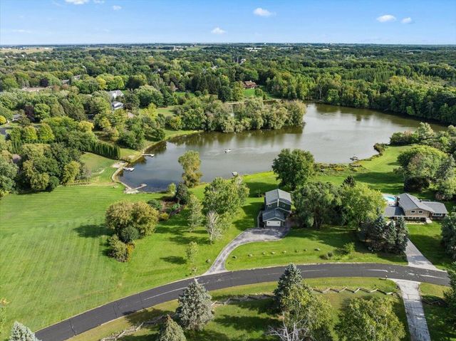 N5454 Crystal Springs DRIVE, Fredonia, WI 53021