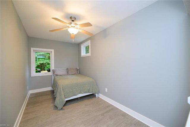 10410 Robins Nest LN, Gloucester, VA 23061