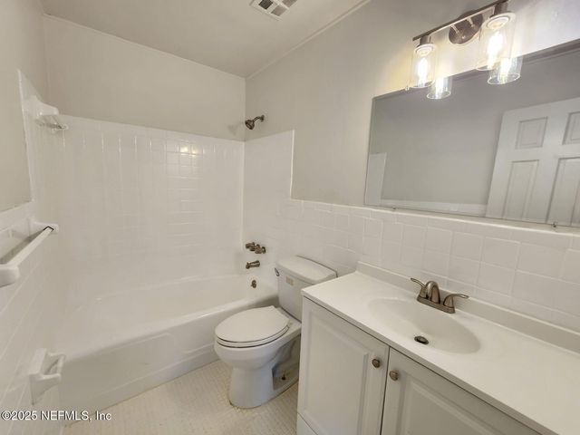 6523 HASLETT Drive N, Jacksonville, FL 32277