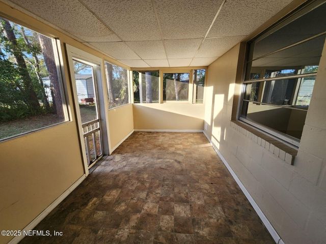 6523 HASLETT Drive N, Jacksonville, FL 32277