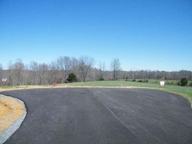 120 Daniel Lane, Westmoreland, TN 37186