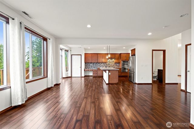 22820 41st DR SE, Bothell, WA 98021