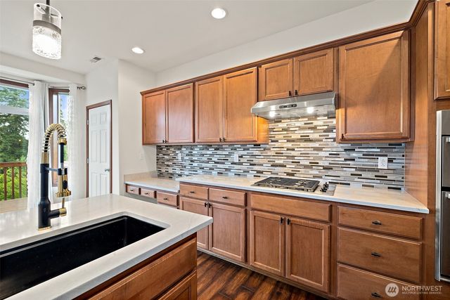 22820 41st DR SE, Bothell, WA 98021