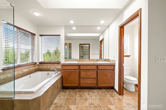 22820 41st DR SE, Bothell, WA 98021