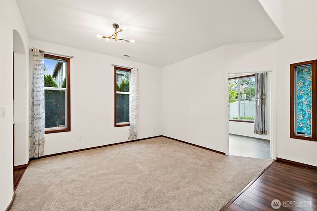 22820 41st DR SE, Bothell, WA 98021