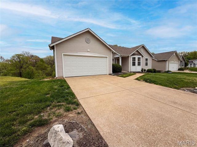 5017 Marne Drive, Black Jack, MO 63033