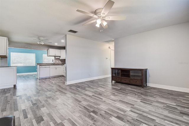 14131 89TH AVENUE, Seminole, FL 33776