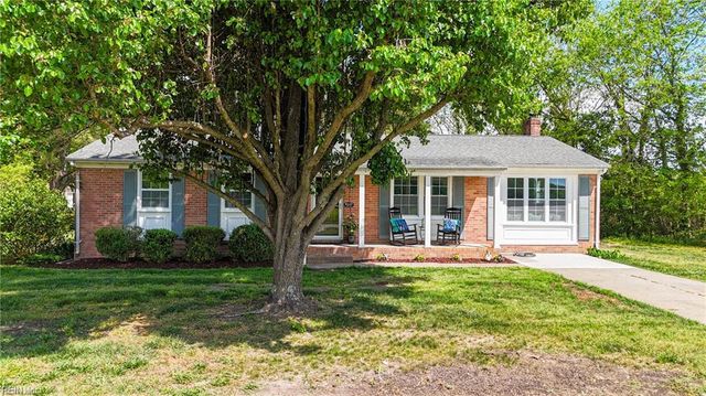 8157 Glass RD, Hayes, VA 23072
