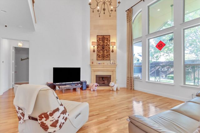 605 Royal Glen Drive, Murphy, TX 75094