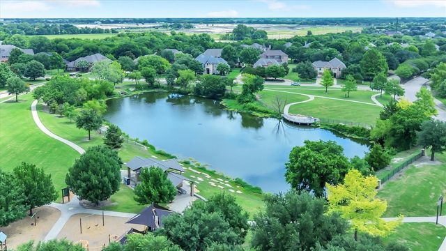 605 Royal Glen Drive, Murphy, TX 75094
