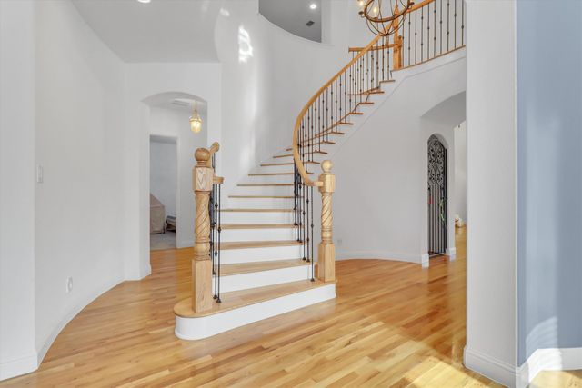 605 Royal Glen Drive, Murphy, TX 75094