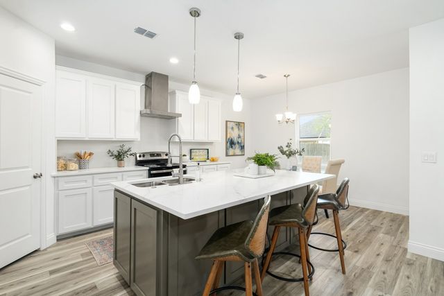 228 E Windjammer Road, Gun Barrel City, TX 75156