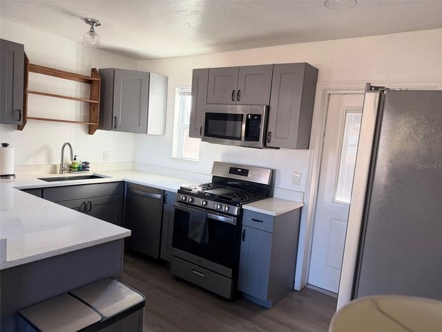 9372 88TH WAY, Seminole, FL 33777