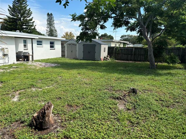 9372 88TH WAY, Seminole, FL 33777
