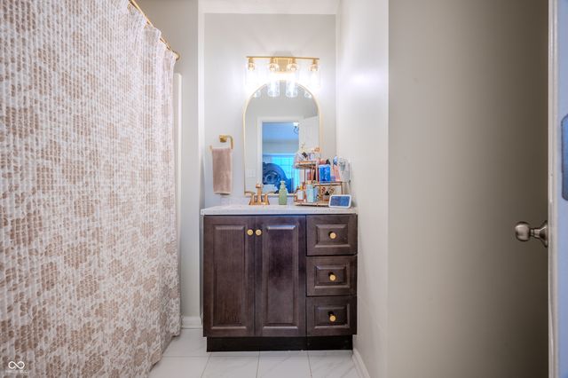 6628 Dunsdin Drive, Plainfield, IN 46168