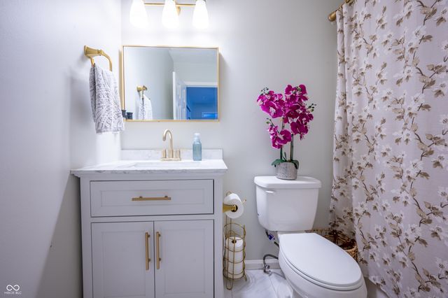 6628 Dunsdin Drive, Plainfield, IN 46168