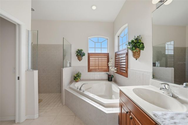 1923 COCONUT PALM CIRCLE, North Port, FL 34288