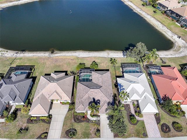 1923 COCONUT PALM CIRCLE, North Port, FL 34288