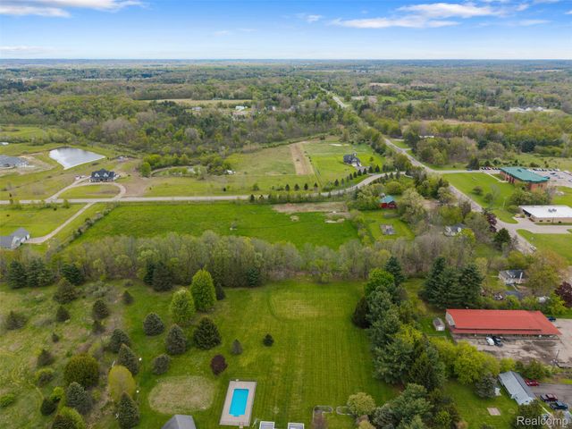 1775 Imlay City Road, Lapeer Township, MI 48446