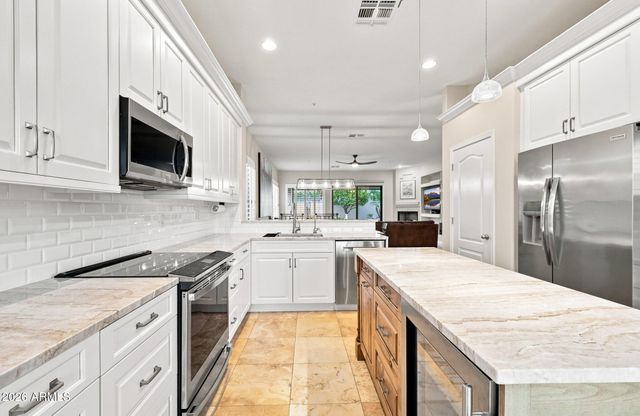 14644 N GREENHURST Avenue, Fountain Hills, AZ 85268