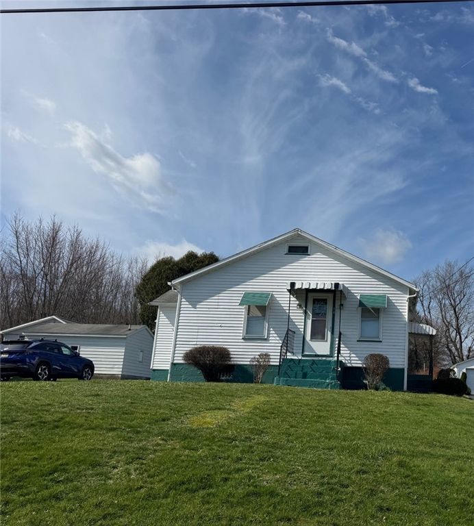 94 S Lee Ave, Union Twp, PA 16101