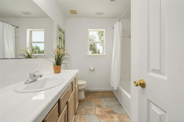 9104 Elm Creek CV, Austin, TX 78736