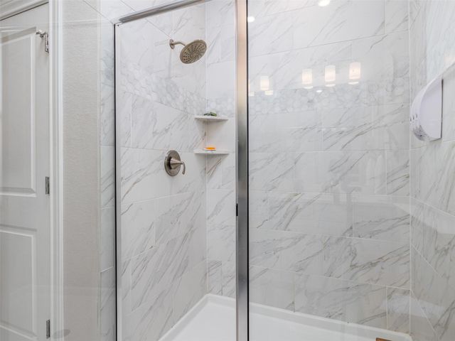 167 Victoria Peak LOOP, Dripping Springs, TX 78620