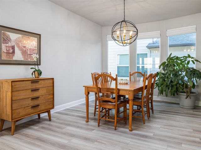 167 Victoria Peak LOOP, Dripping Springs, TX 78620