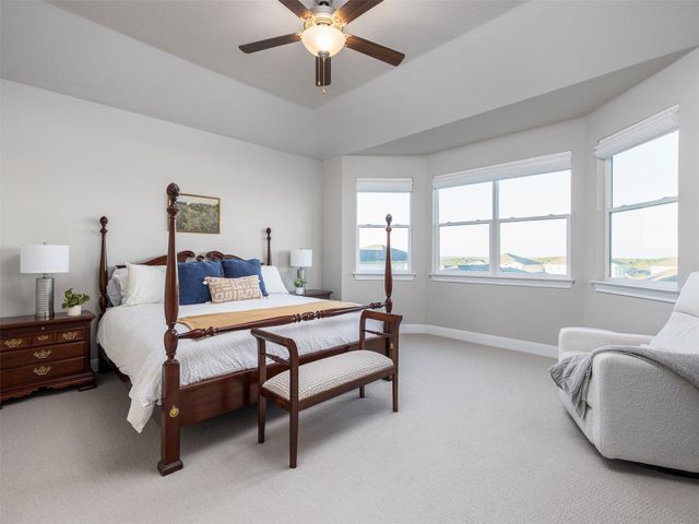 167 Victoria Peak LOOP, Dripping Springs, TX 78620