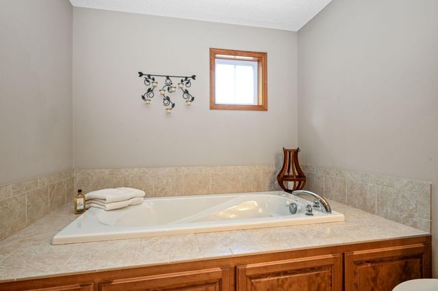 4796 198th Street W, Farmington, MN 55024