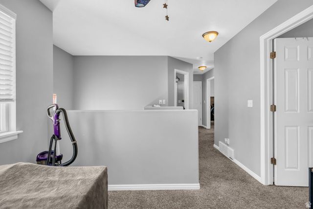 10782 S WYNGATE PARK DR, South Jordan, UT 84095