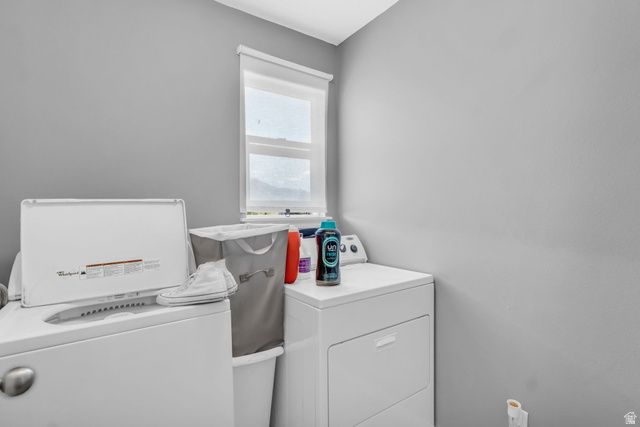 10782 S WYNGATE PARK DR, South Jordan, UT 84095