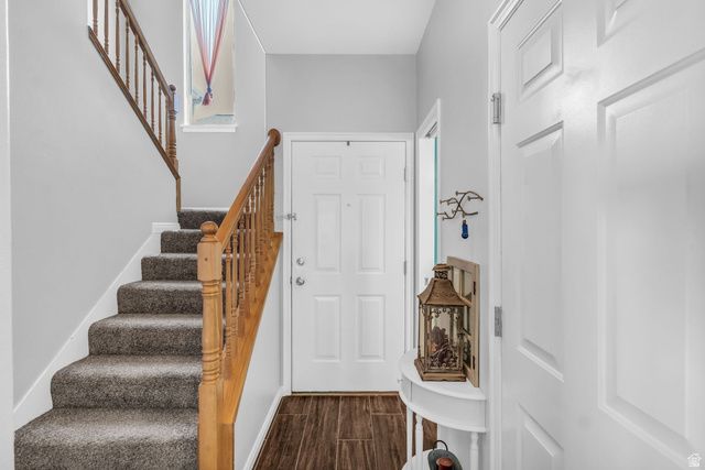 10782 S WYNGATE PARK DR, South Jordan, UT 84095